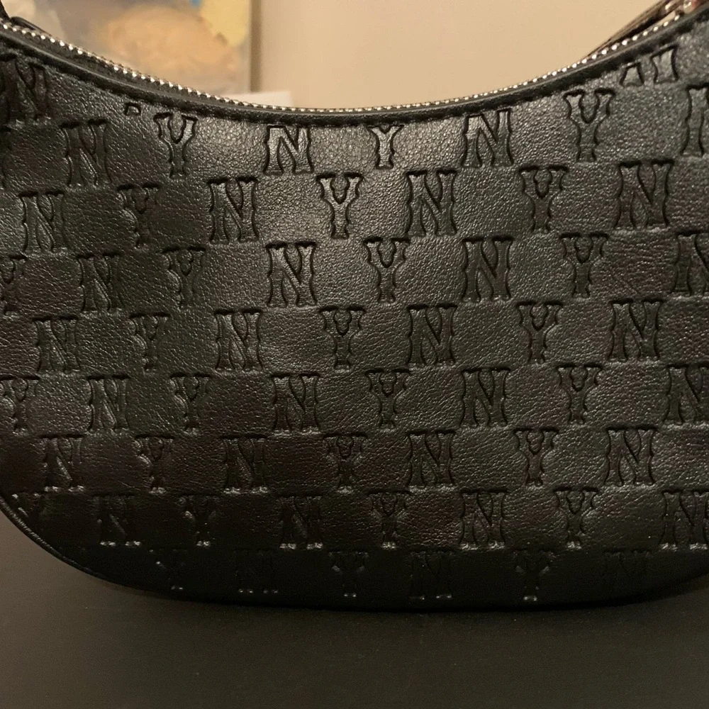MLB Black NY Embossed Shoulder Bag - Picture 5 of 6